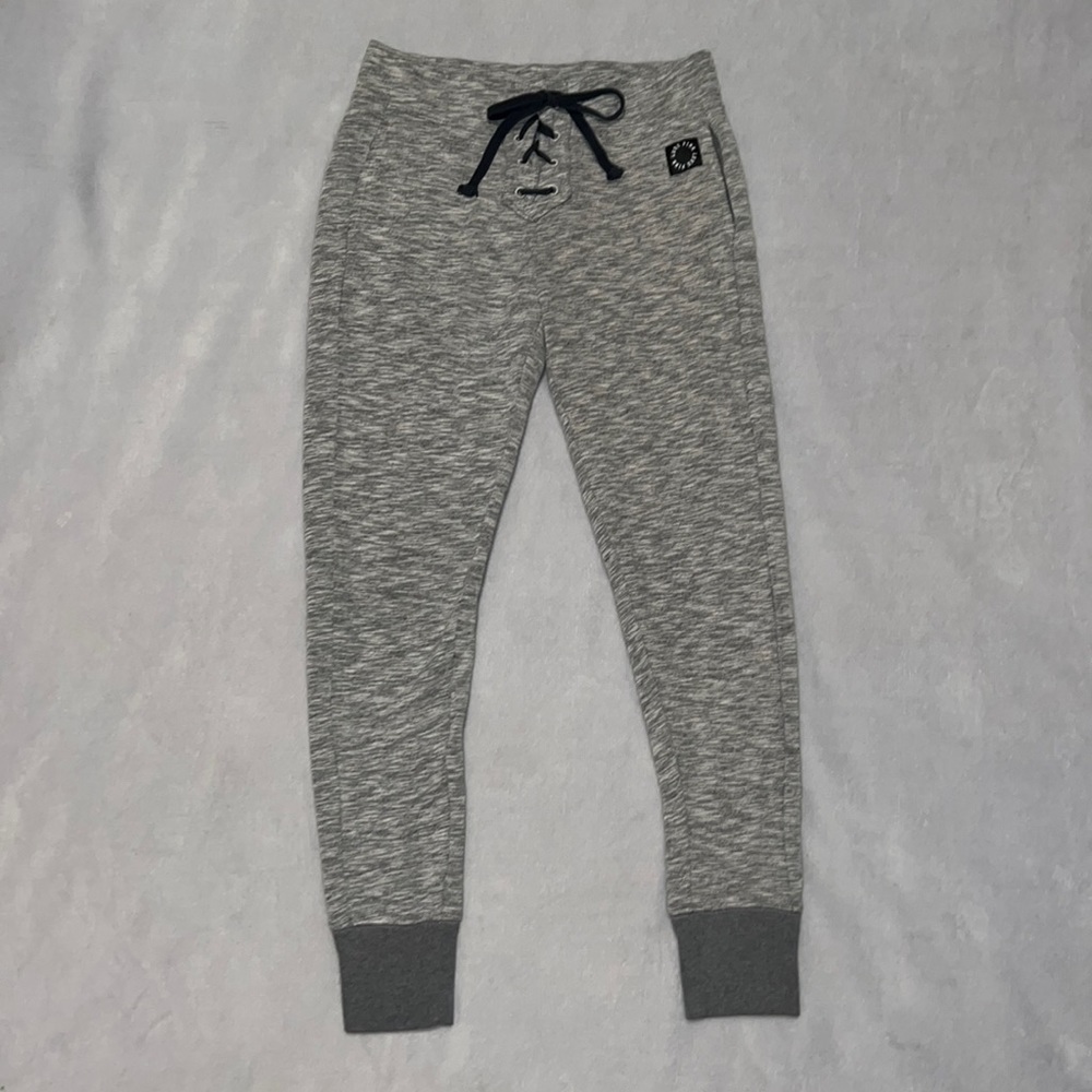 Victoria Secret PINK sweats / sweatpants / joggers heather gray extra small xs